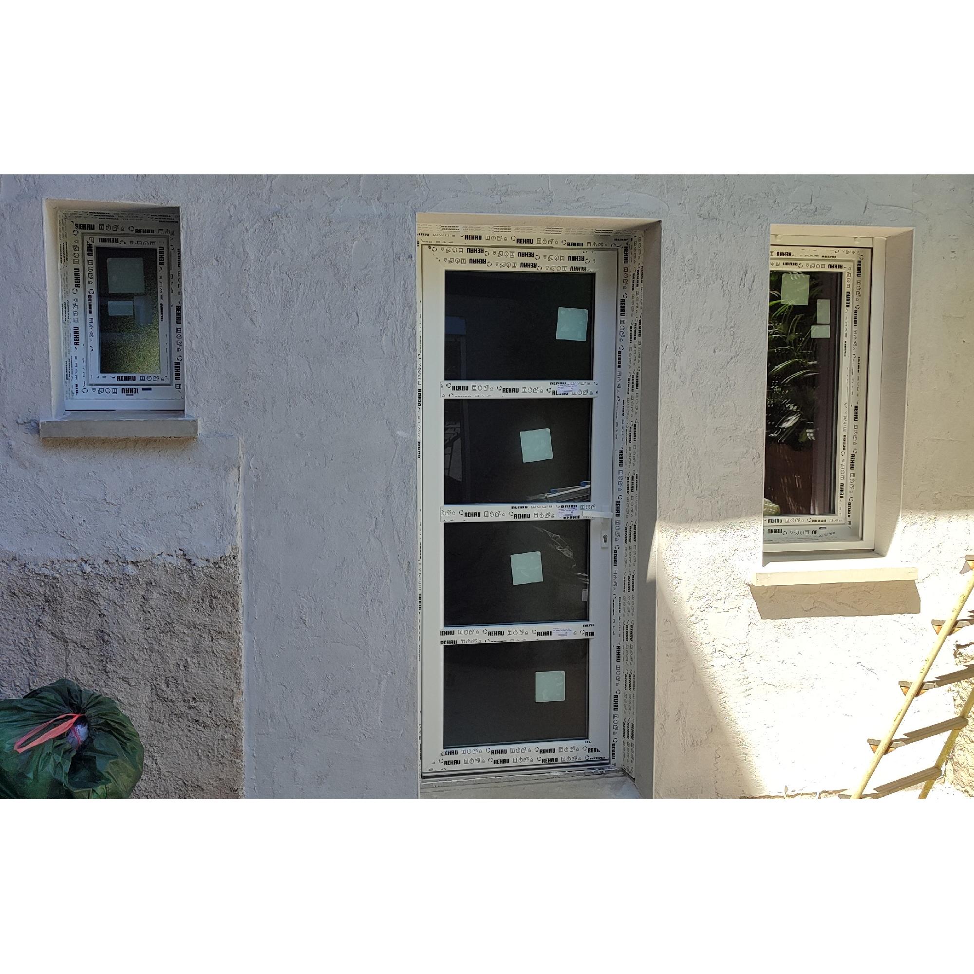 photo-Marcel transforme son bâtiment ancien avec des menuiseries sur mesure