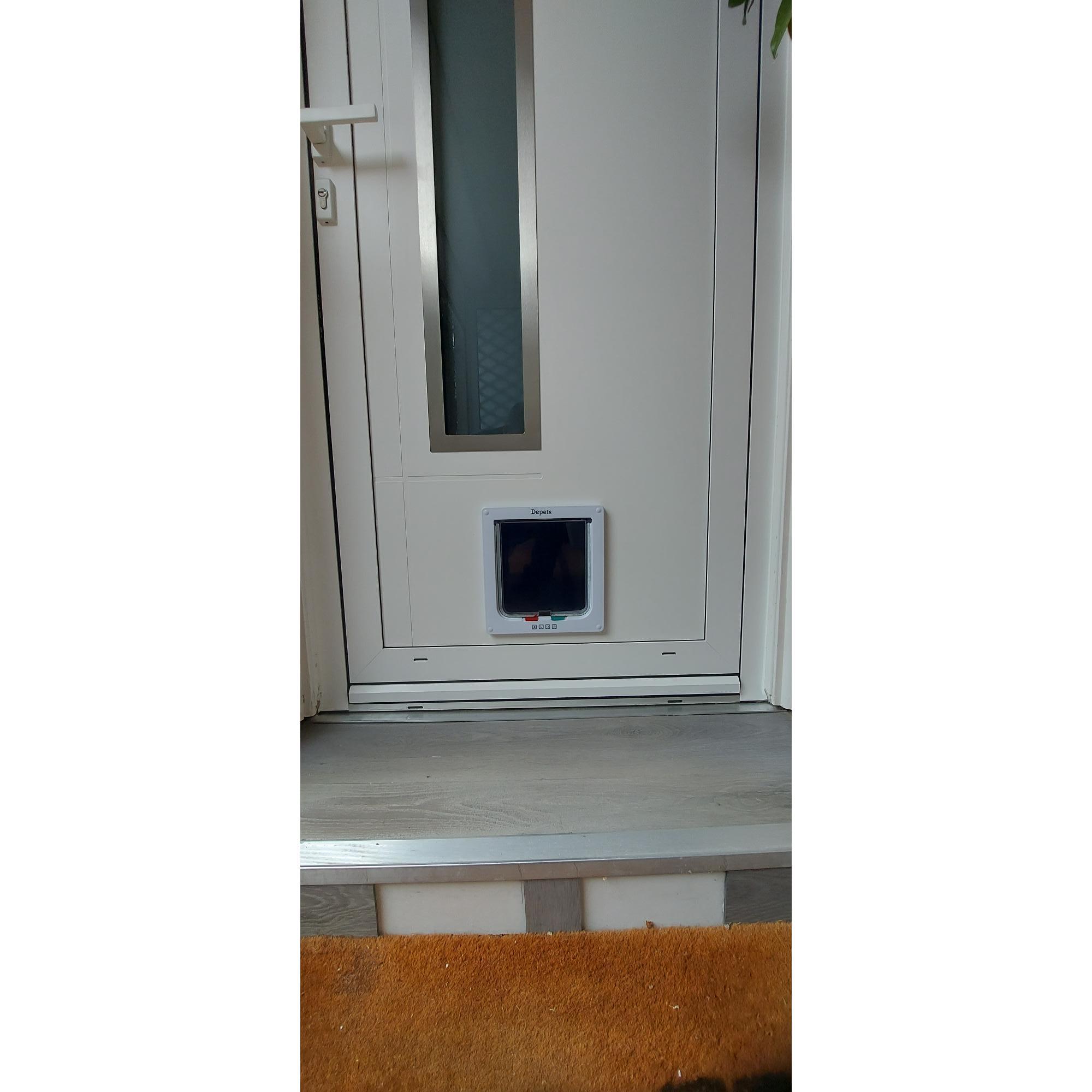 photo-Découvrez la nouvelle porte d'entrée installée par Ludovic
